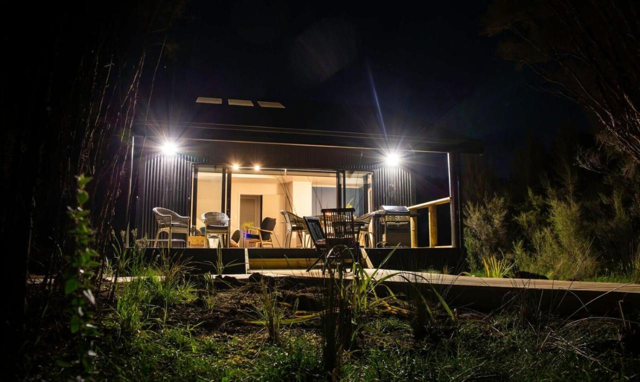 Night Sky Cottage 奥阿库尼 外观 照片